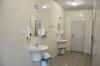 toalety_i_natryski_port_radomsko_3_20111014_1103039174_t1.jpg